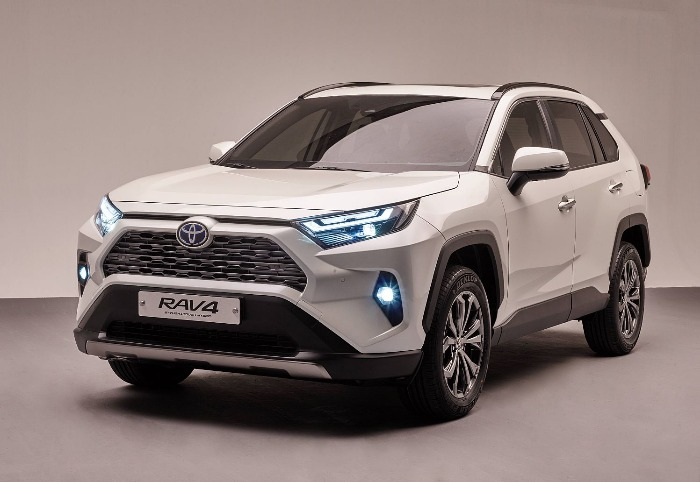 The 2022 Toyota RAV4 Hybrid