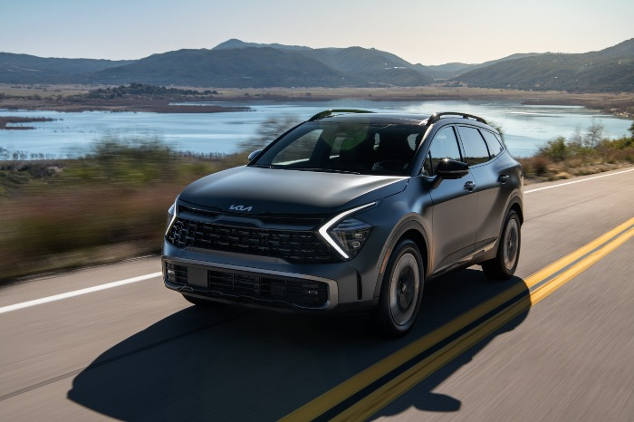 The 2023 Kia Sportage Hybrid (Courtesy of Kia)