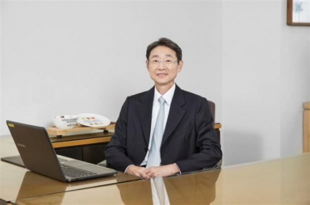 Nongshim Chairman and CEO Shin Dong-won