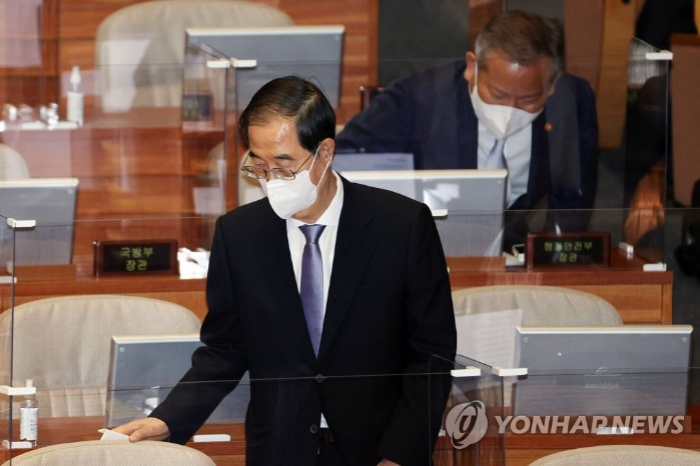 Korean　Prime　Minister　Han　Duck-soo　(Courtesy　of　Yonhap　News)