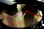 Samsung unveils 1.4-nano tech roadmap to challenge TSMC’s dominance