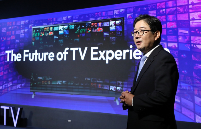 Kim Hoon-bae, head of KT's media platform business, announces the rebranding of Olleh TV as Genie TV