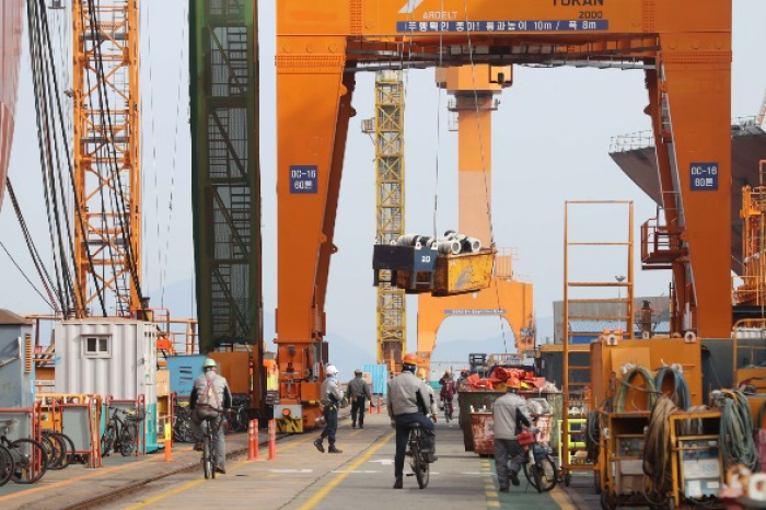 Daewoo　Shipbuilding　&　Marine　Engineering　plant　in　Geoje,　South　Gyeongsang　Province　(Courtesy　of　Yonhap　News)