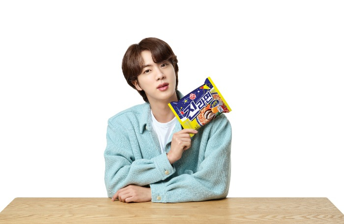 Ottogi　Co.　selects　Jin　from　K-pop　band　BTS　as　its　new　model