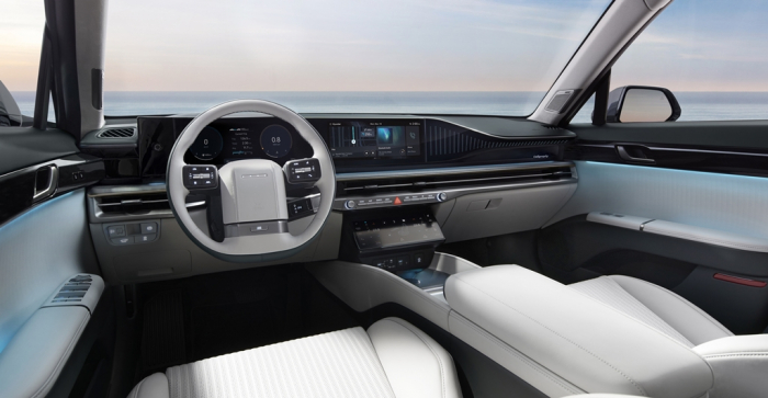 Interior　of　Hyundai　Motor's　all-new　Grandeur　sedan