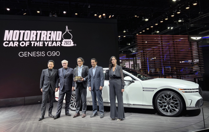 Hyundai’s　Genesis　G90　named　MotorTrend’s　2023　Car　of　the　Year