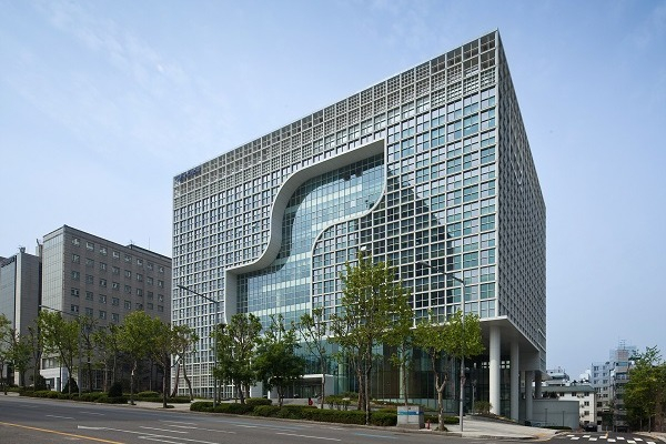 Autoway　Tower　in　Seoul　(Courtesy　of　IGIS　Asset　Management)