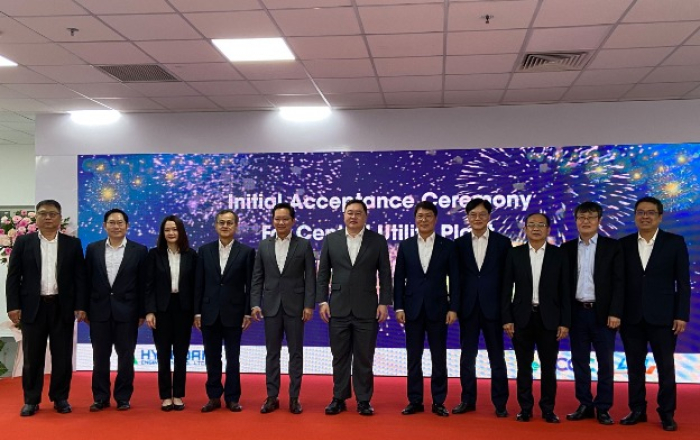 Hyundai　Engineering　celebrates　initial　acceptance　of　its　Long　Son　Utility　Plant　construction　in　Vietnam　on　Nov.　26　(Courtesy　of　Hyundai　Engineering)