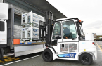 Hyundai Mobis rolls out self-developed hydrogen-powered forklift