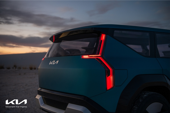 The Kia EV9 electric SUV concept