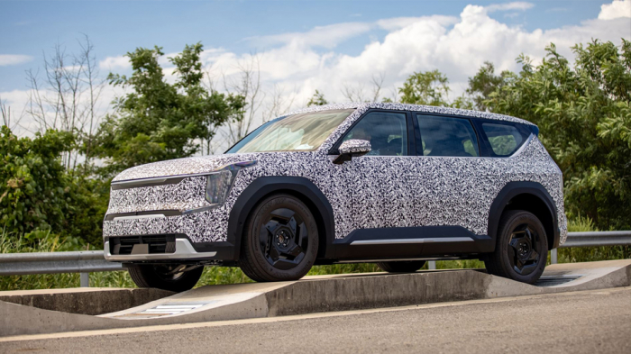The Kia EV9 undergoes final technical testing ahead of its 2023 world debut