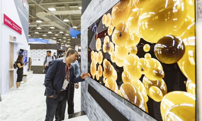 LG　Electronics'　OLED　evo　TV