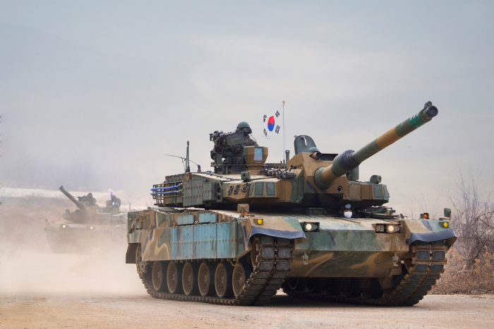 Hyundai　Rotem's　K2　Black　Panther,　a　next-generation　main　battle　tank