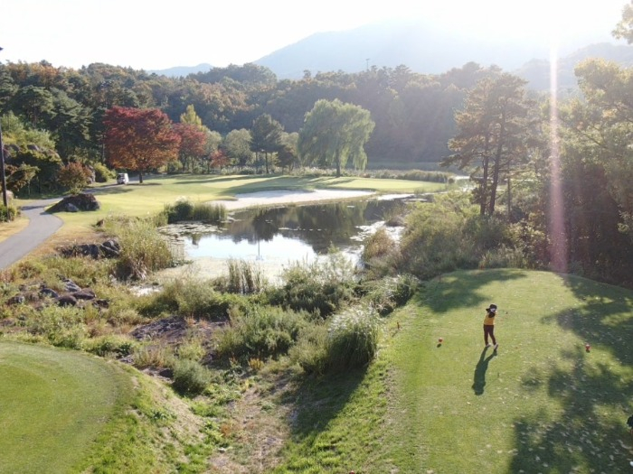 S.Korea's　golf　course　market　doubles　in　value　over　10　years　