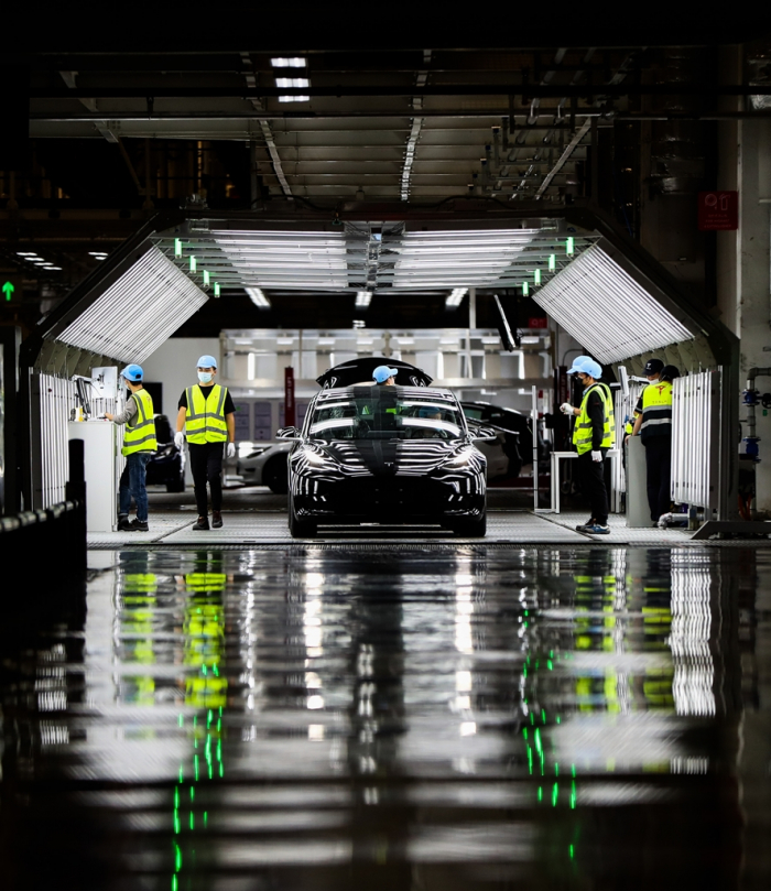 Tesla's　only　Gigafactory　in　Asia　is　in　Shanghai,　China　(Courtesy　of　Xinhua,　Yonhap)