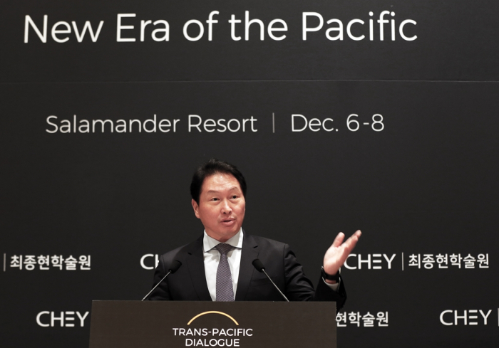 SK　Group　Chairman　Chey　Tae-won　urges　group　affiliate　CEOs　to　prepare　for　an　economic　slowdown
