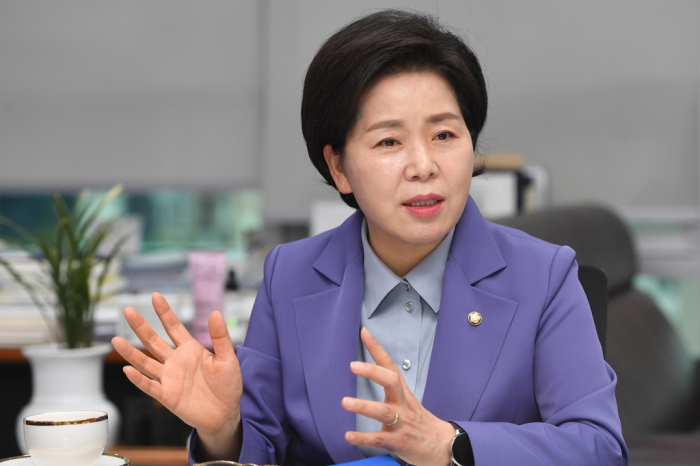 Rep. Yang Hyang-ja, a former DPK member who is now an independent lawmaker