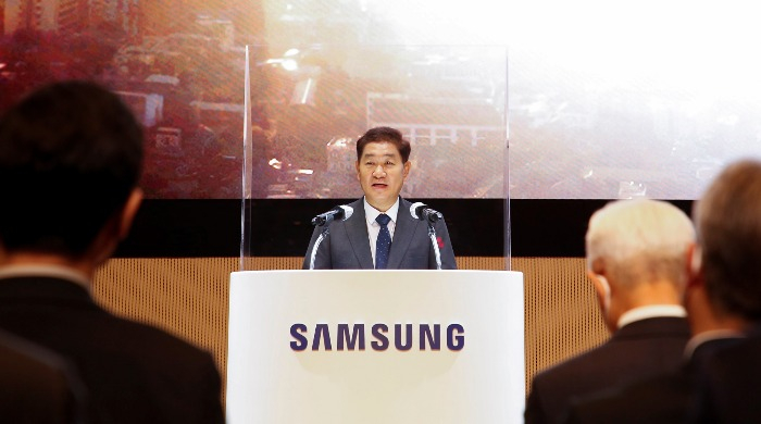 Samsung　Electronics　Co-CEO　Han　Jong-hee　gives　a　new　year　speech