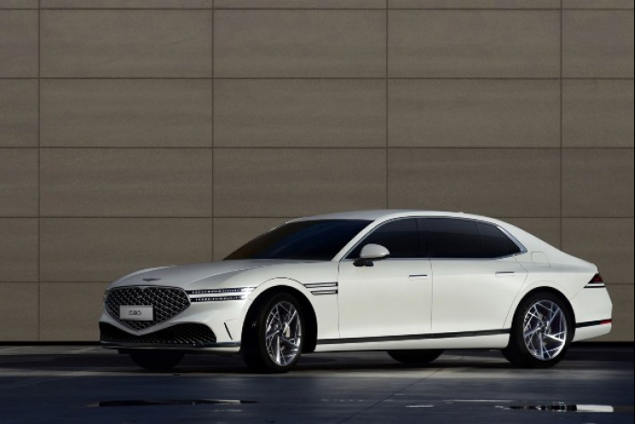 Genesis' full-size luxury sedan G90 (Courtesy of Hyundai Motor Group)
