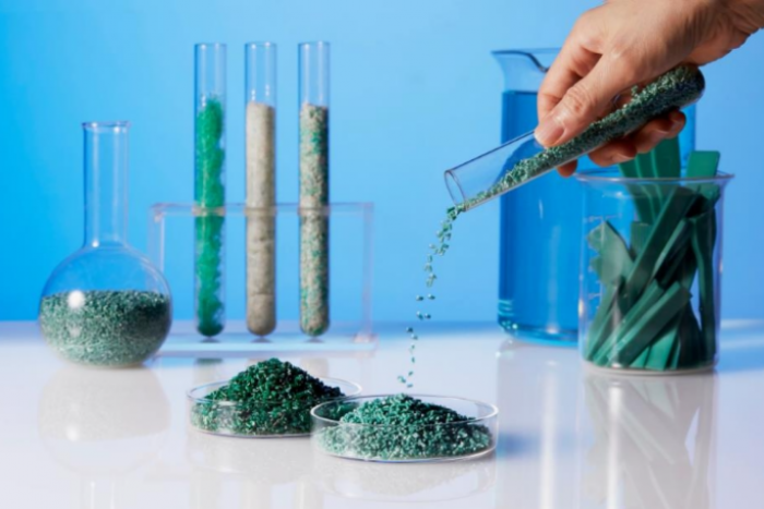 LG Chem to recycle marine wastes to produce plastics