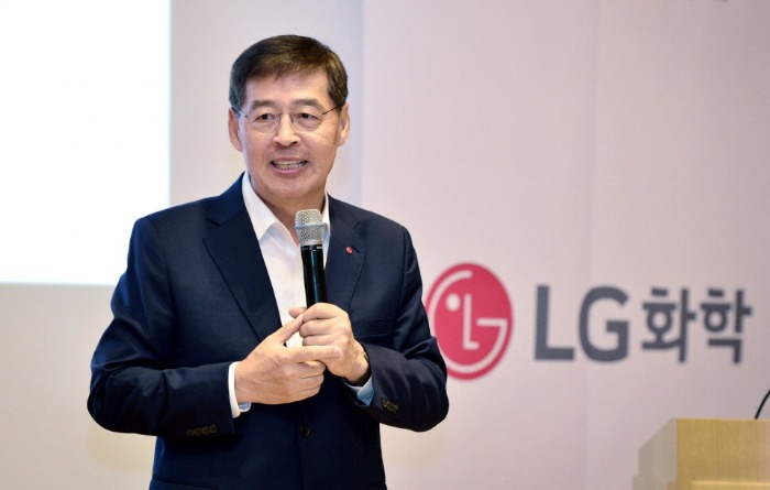 LG Chem CEO named to head industrial body of World Economic Forum