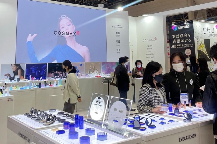 COSME　Week　Tokyo　(Courtesy　of　Cosmax)