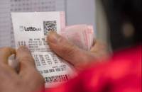 25% of lottery ticket buyers in S.Korea play every week