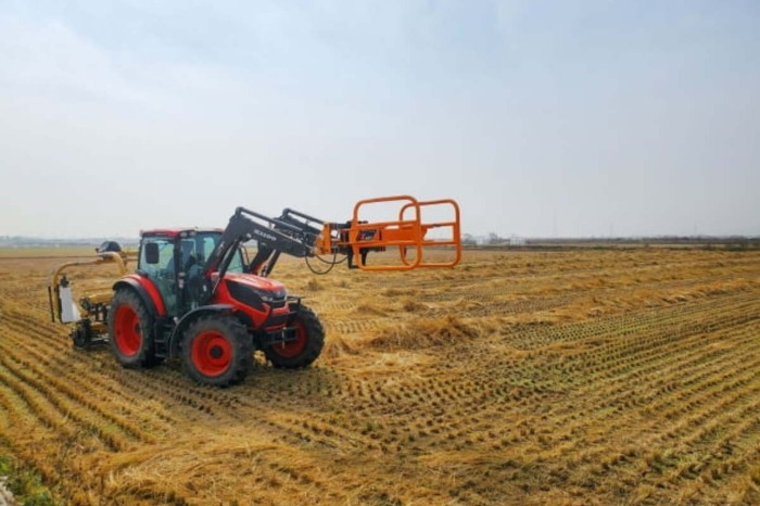 Daedong tractor (Courtesy of Daedong)