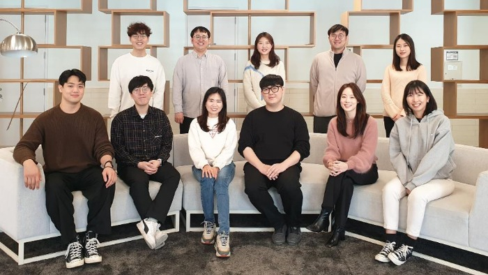 Reseachers of Samsung Research's Global AI Center