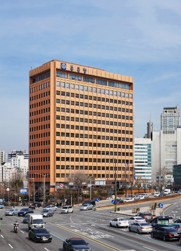 Chong　Kun　Dang's　headquarters　building　in　Seoul