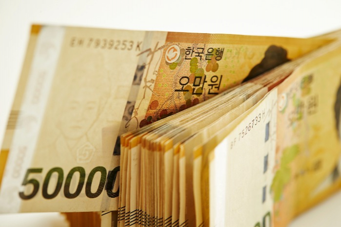South　Korean　notes　(Courtesy　of　Getty　Images)