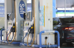 Korea refiners swing to Q4 loss amid windfall tax calls