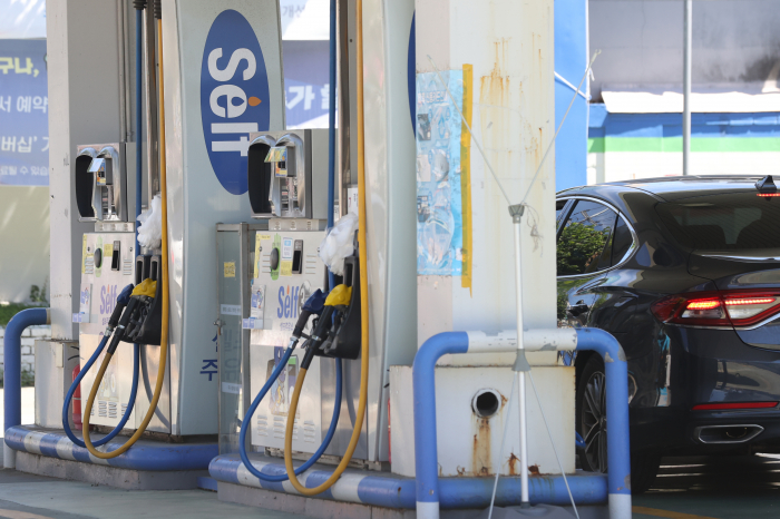 Full-year profits at S.Korea's leading refiners missed consensus forecasts