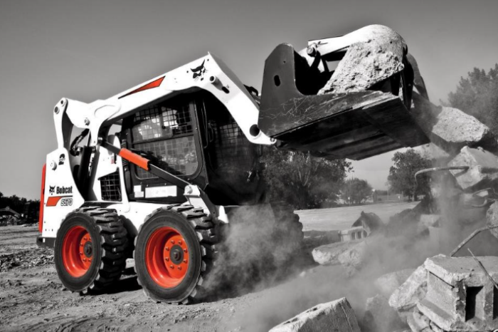 Doosan Bobcat skid loader