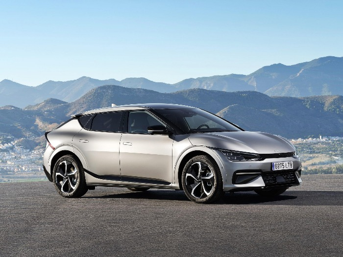 Kia's　electric　vehicles　EV6