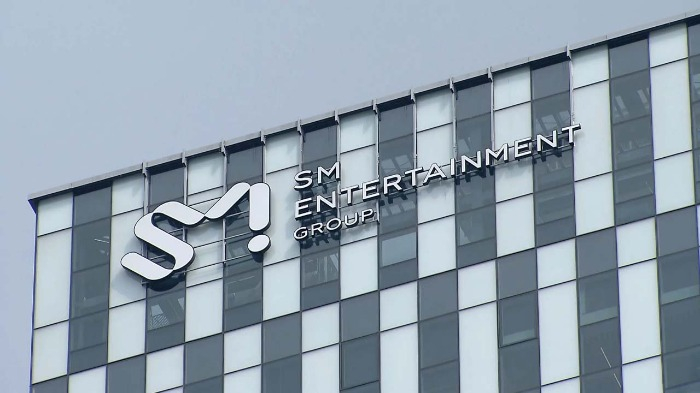 Why SM emerged as hot battlefield between HYBE, Kakao