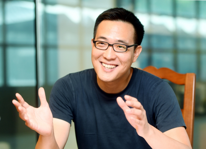 Hanwha Group's third and youngest son Kim Dong-seon