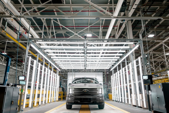 The　production　line　of　the　F-150　Lightning　(Courtesy　of　Ford)
