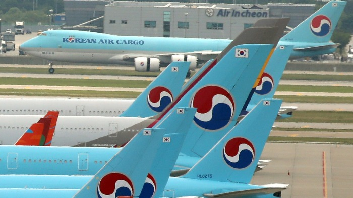 Korea's　ruling　People　Power　Party　calls　for　Korean　Air　to　revise　the　new　mileage　program