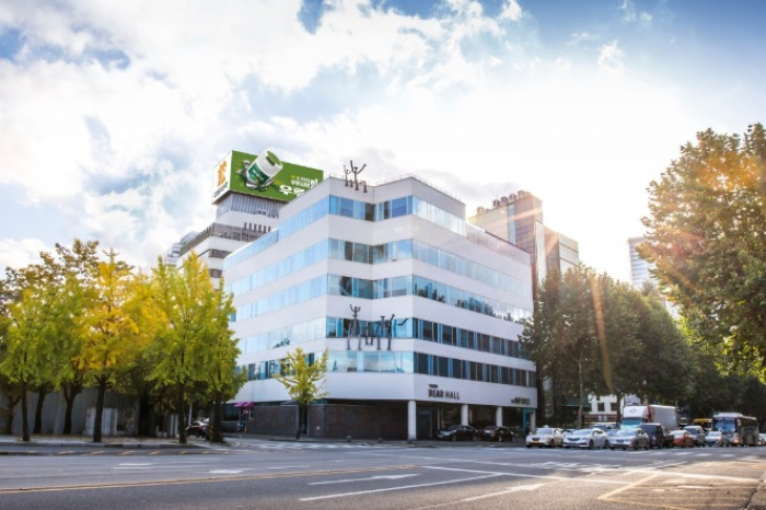 Daewoong　Pharmaceutical　headquarters　in　Seoul　(Courtesy　of　Daewoong)