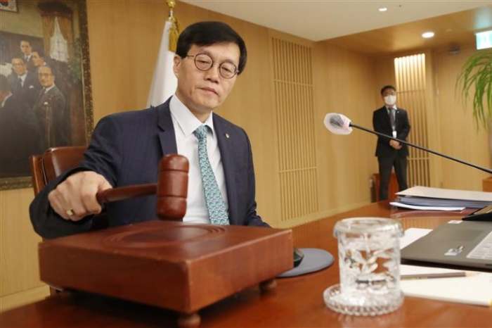 Bank of Korea Governor Rhee Chang-yong chairs a monetary policy meeting on Feb. 23, 2023 (Courtesy of News1)