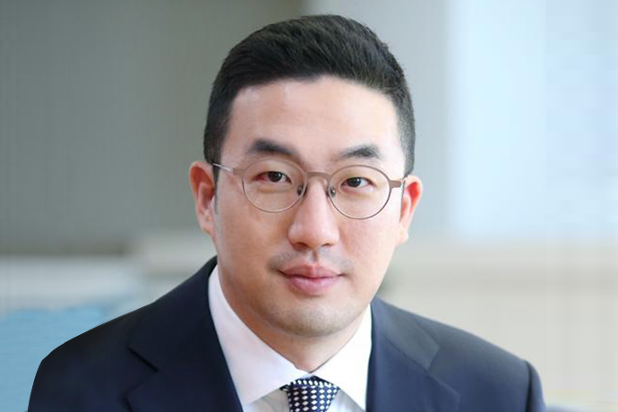 LG　Group　Chairman　Koo　Kwang-mo