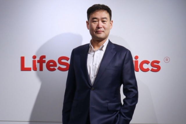 Lee Byung-Ju, CEO of NutraSemantics