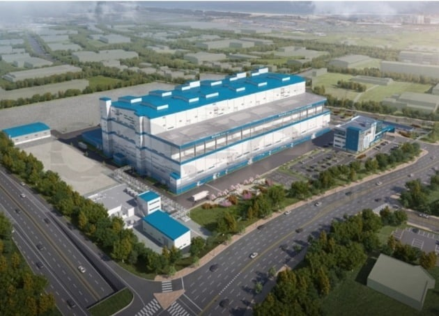 A　bird's-eye　view　of　POSCO　Future　M's　NCA　cathode　plant 