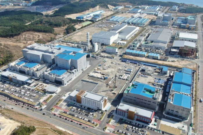 EcoPro　factory　in　Pohang　(Courtesy　of　EcoPro)