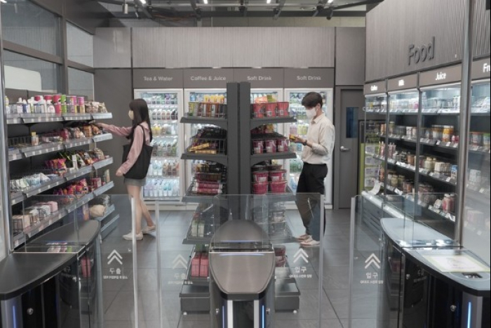Interminds applies its AI technology at unmanned convenience stores in Korea (Courtesy of Interminds)