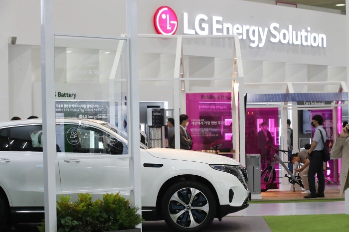 LG　Energy　is　the　world's　No.　2　battery　maker