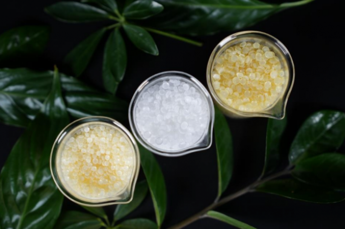 Kolon Industries' three eco-friendly certified products. C5 petroleum resin (from left), hydrogenated petroleum resion and C9 petroleum resin