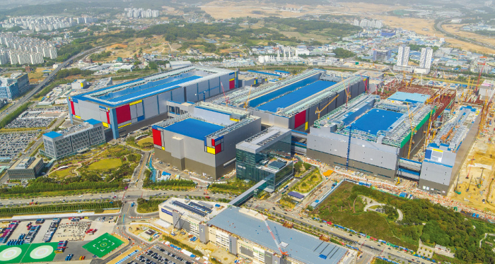 Samsung Electronics semiconductor plant in Pyeongtaek, South Korea