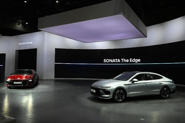 Hyundai　Motor's　Sonata　The　Edge　displayed　at　the　Seoul　Mobility　Show　2023　on　March　30,　2023　at　KINTEX